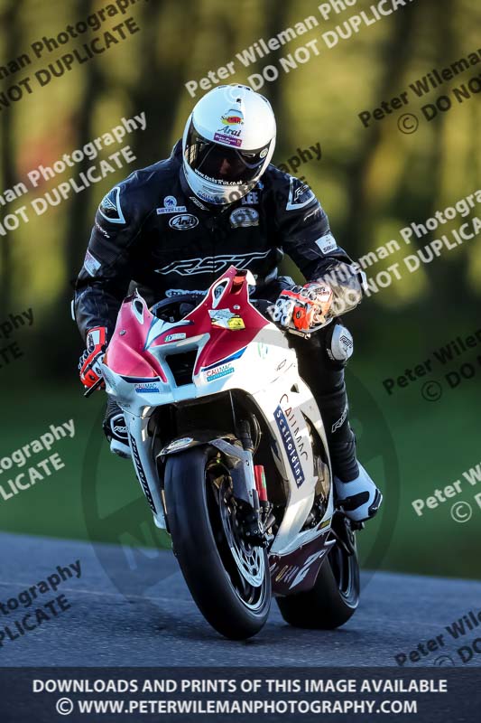 cadwell no limits trackday;cadwell park;cadwell park photographs;cadwell trackday photographs;enduro digital images;event digital images;eventdigitalimages;no limits trackdays;peter wileman photography;racing digital images;trackday digital images;trackday photos